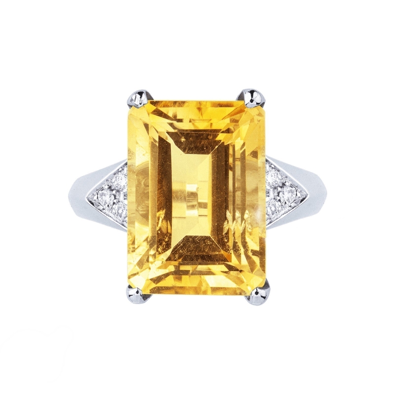 Ring with citrine and diamonds 