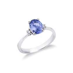 18k white gold ring with central tanzanite and diamonds