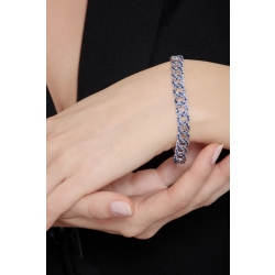 Cuban link bracelet in 18k white gold with blue sapphires 2