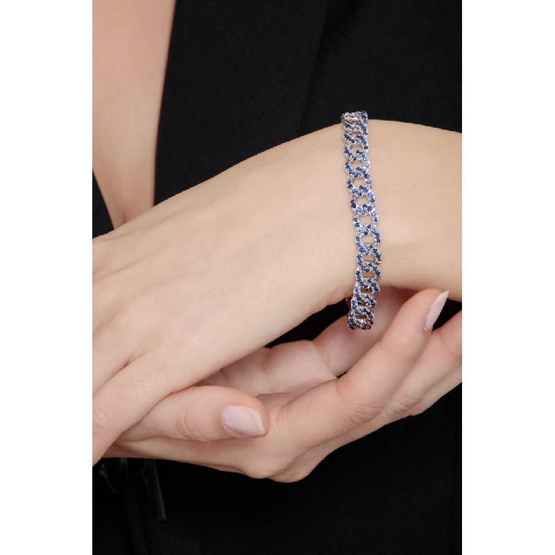 Cuban link bracelet in 18k white gold with blue sapphires Cuban link bracelet in 18k white gold with blue sapphires