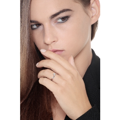 4 claw solitaire diamond ring 0,35 ct white gold 18k