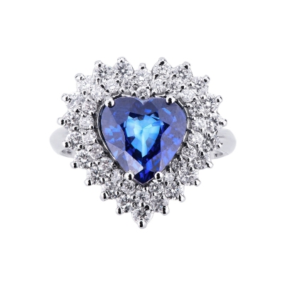 Halo ring with blue sapphire heart cut and diamonds white gold 18k
