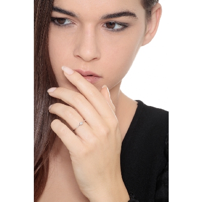 Prong-set solitaire 0.15ct diamond ring in 18kt white gold