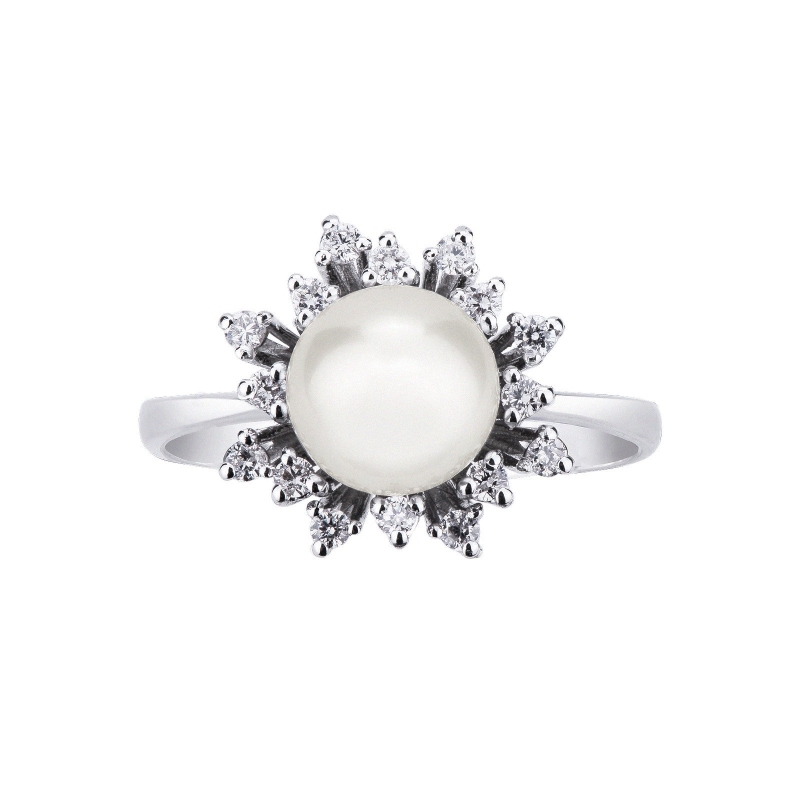 White gold 18k flower ring with pearls and diamonds 