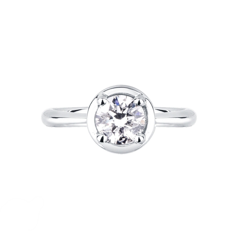 Solitaire ring in white gold 18k with diamond 0.90 ct Solitaire ring in white gold 18k with diamond 0.90 ct