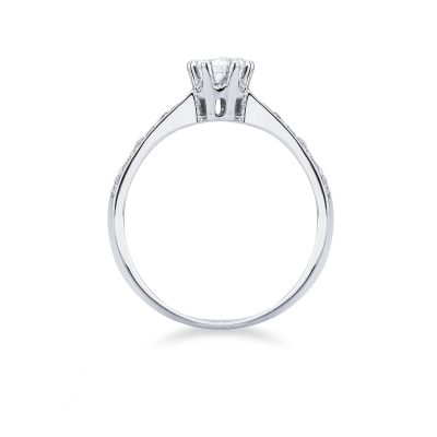 White gold 18k solitaire ring with diamonds 