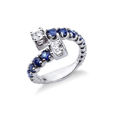 18k white gold TOI et MOI ring with blue sapphires and diamonds