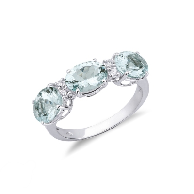 Ring in white gold 18k with diamonds and aquamarines 