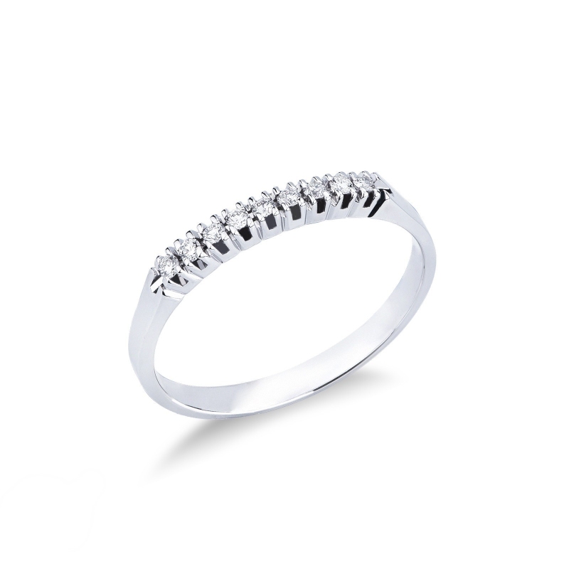 9 diamonds 0,15 ct half eternity ring in white gold 18k