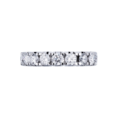 18k white gold eternity ring with diamonds