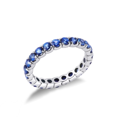 Eternity ring with blue sapphires in white gold 750