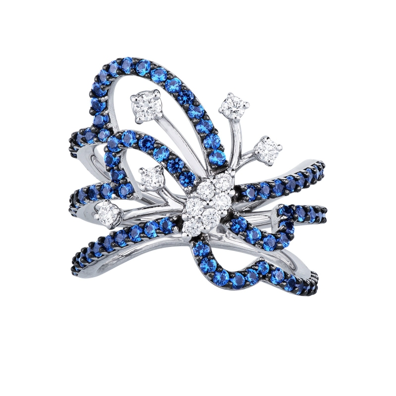 Butterfly design ring in white gold 18k with blue sapphires and diamonds Butterfly design ring in white gold 18k with blue sapphires and diamonds