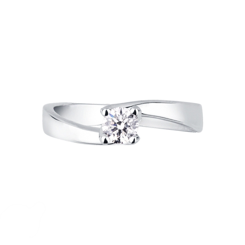 4 claw solitaire ring with a 0,30 ct diamond  4 claw solitaire ring with a 0,30 ct diamond