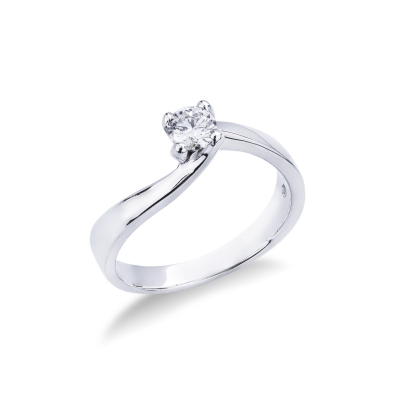 4 claw solitaire diamond ring 0,35 ct white gold 18k