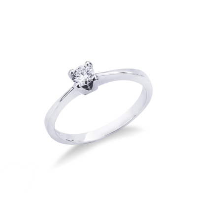 Prong-set solitaire 0.20ct diamond ring in 18kt white gold