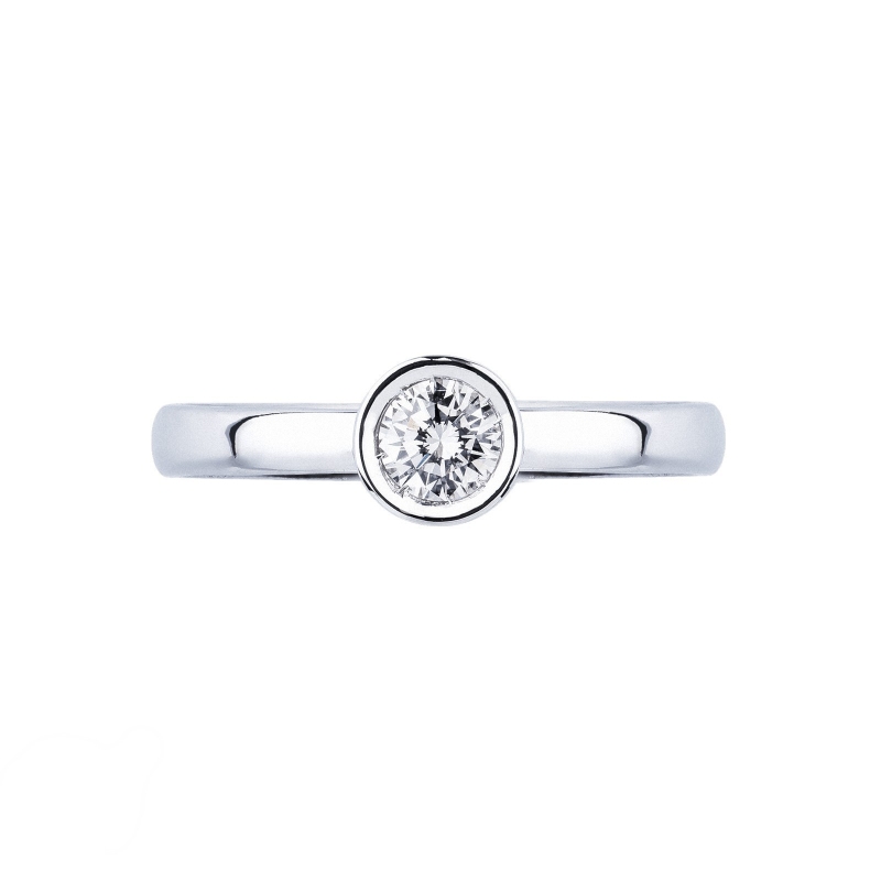 Bezel solitaire diamond ring 0,25 ct white gold 18k  Bezel solitaire diamond ring 0,25 ct white gold 18k
