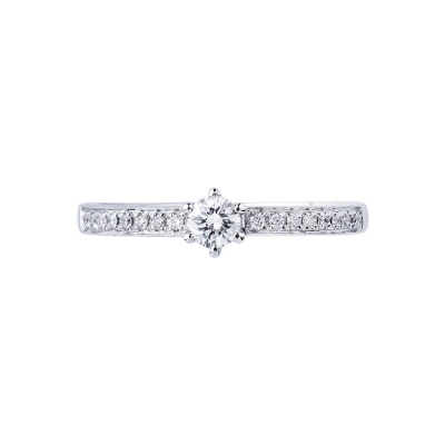 6 claw solitaire ring with a 0,20 ct diamond 