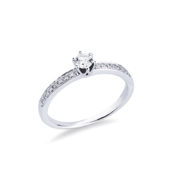 6 claw solitaire ring with a 0,20 ct diamond