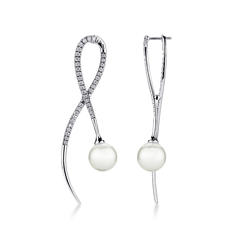18k white gold fancy geometric earrings with pearls and diamonds