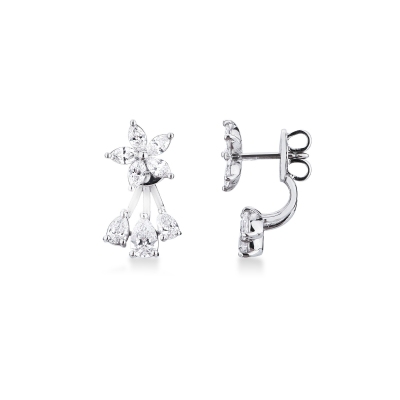 Earrings in white gold 18k with pear shaped diamonds