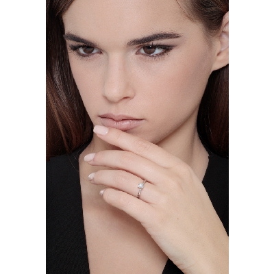 4 claw white gold 18k solitaire diamond ring 0,40 ct