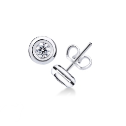18k white gold diamond studs
