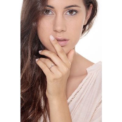 White gold 18k four claw solitaire diamond ring 0,15 ct