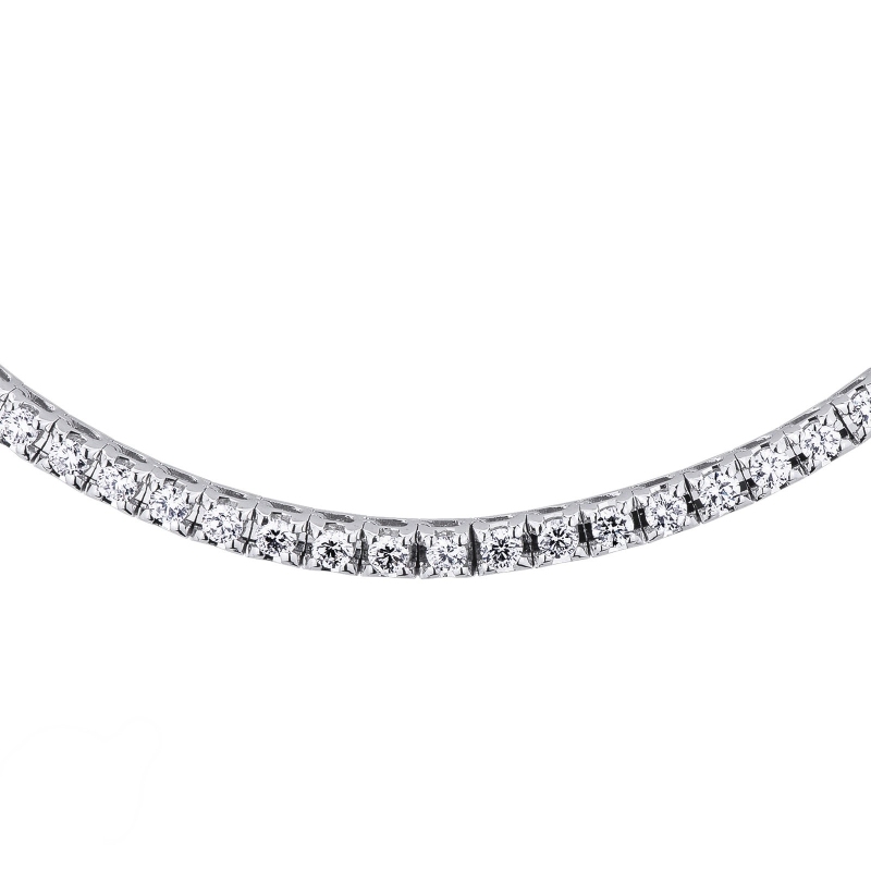 Tennis necklace in 18k white gold with round cut diamonds Tennis necklace in 18k white gold with round cut diamonds