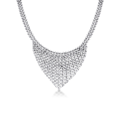 Triangle necklace in white gold 18k with diamonds