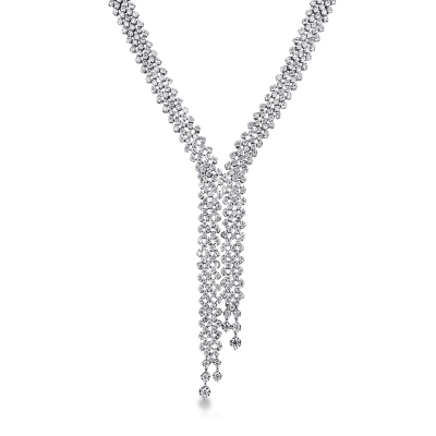 750 white gold woman design necklace with diamonds