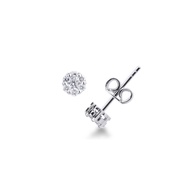 750 white gold stud earrings with diamonds