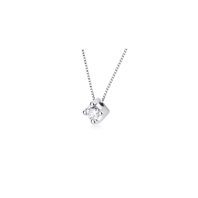18k white gold solitaire necklace with 0.25 ct diamond