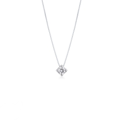 18k white gold solitaire necklace with 0.25 ct diamond