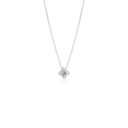 18k white gold solitaire necklace with 0.50 ct diamond