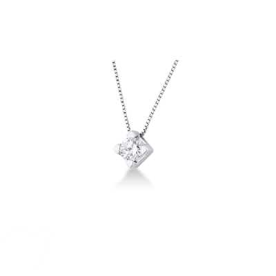 18k white gold solitaire necklace with 0,70 ct diamond
