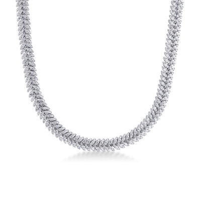 Design necklace in 18k white gold and diamonds