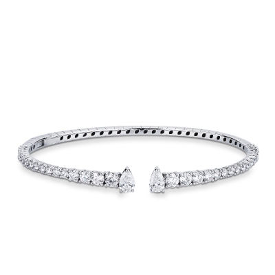 18k white gold spring bracelet with graduated diamonds