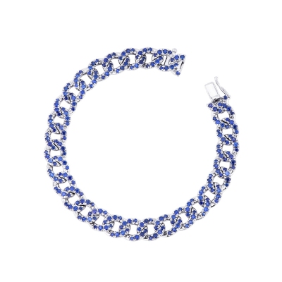 Cuban link bracelet in 18k white gold with blue sapphires