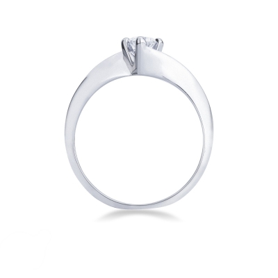 Four claw solitaire in white gold 18k with diamonds