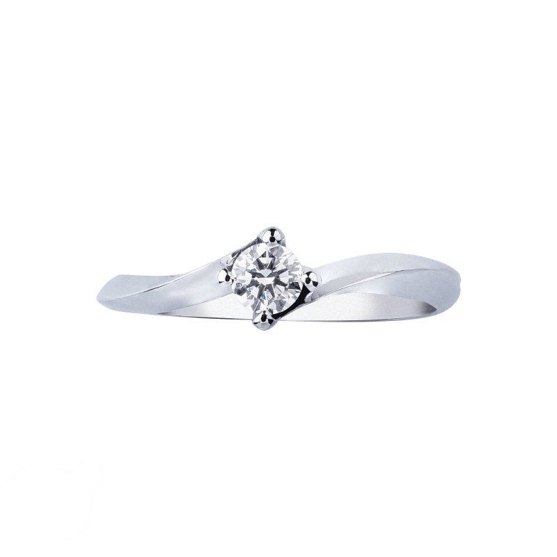 Four claw solitaire in white gold 18k with diamonds Four claw solitaire in white gold 18k with diamonds