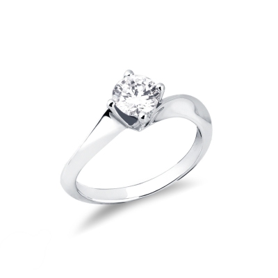 4 claw solitaire ring with a 0,70 ct diamond white gold 18k