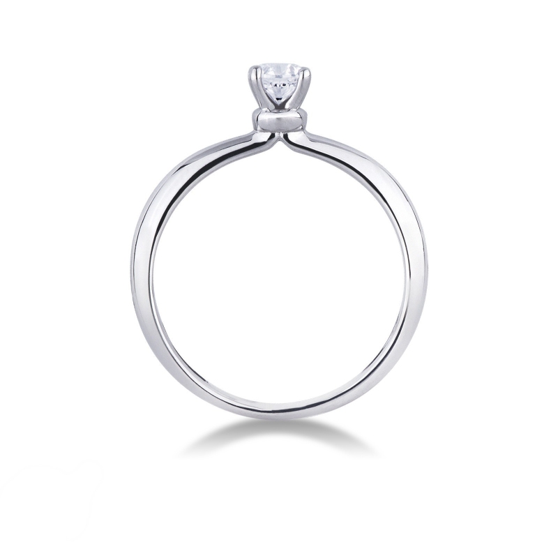 4 claw solitaire 0,30 ct diamond ring white gold 18k 4 claw solitaire 0,30 ct diamond ring white gold 18k