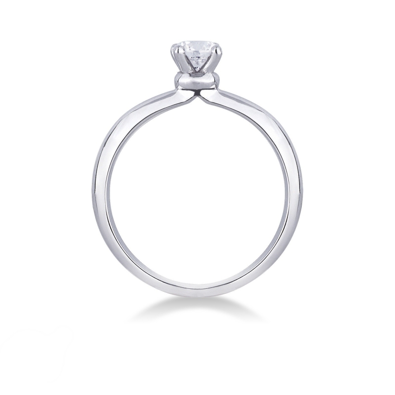 4 claw white gold 18k solitaire diamond ring 0,40 ct 4 claw white gold 18k solitaire diamond ring 0,40 ct