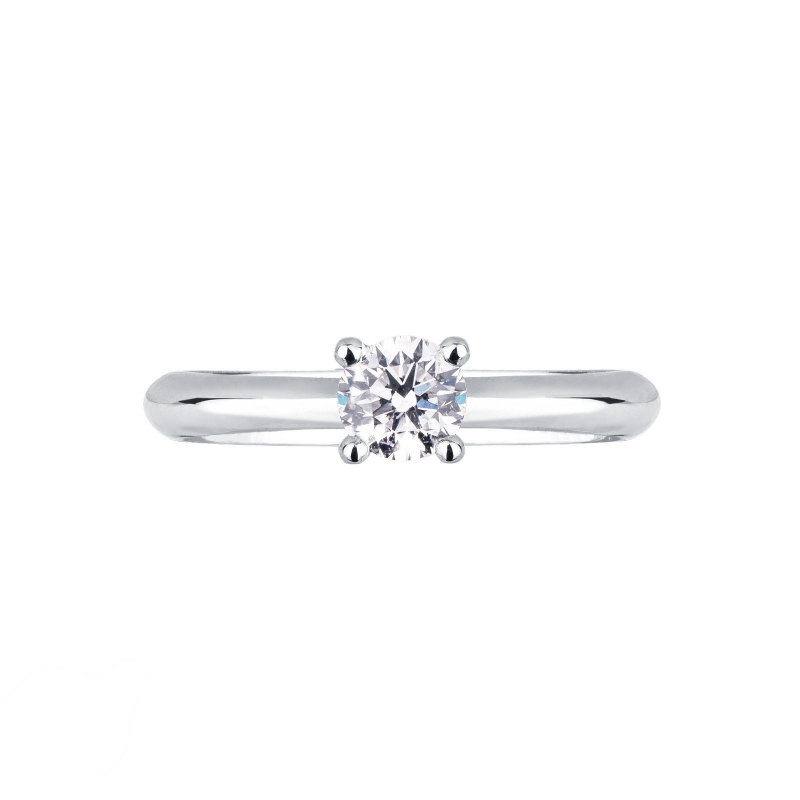 White gold 18k 4 claw solitaire with a 0,50 ct diamond  White gold 18k 4 claw solitaire with a 0,50 ct diamond