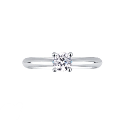 White gold 18k 4 claw solitaire with a 0,50 ct diamond 