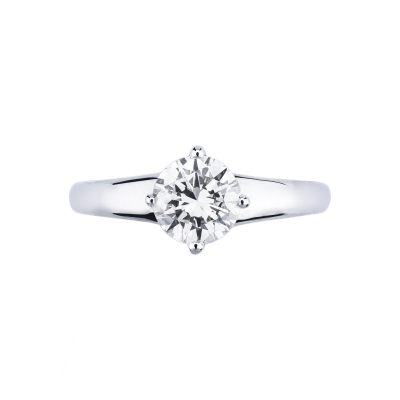 1 Carat Solitaire Diamond Ring in 18kt White Gold with Rhombus Griffe Setting