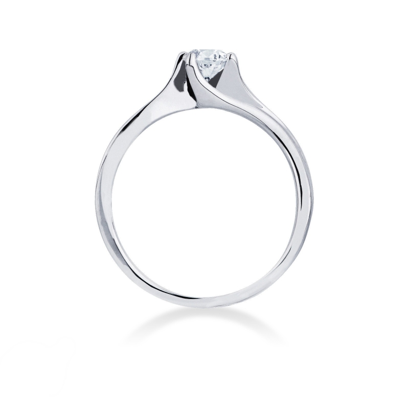 4 claw solitaire in white gold 18k diamond ring 0,40 ct 4 claw solitaire in white gold 18k diamond ring 0,40 ct