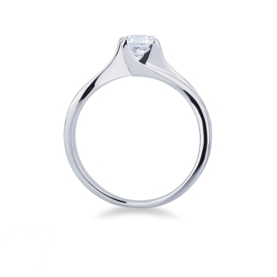 White gold 18k Solitaire ring with a diamond 0,50 ct