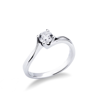 White gold 18k Solitaire ring with a diamond 0,50 ct