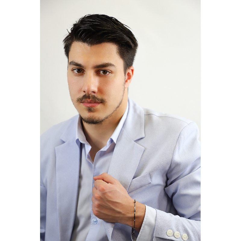 18k burnished gold bracelet with black diamonds